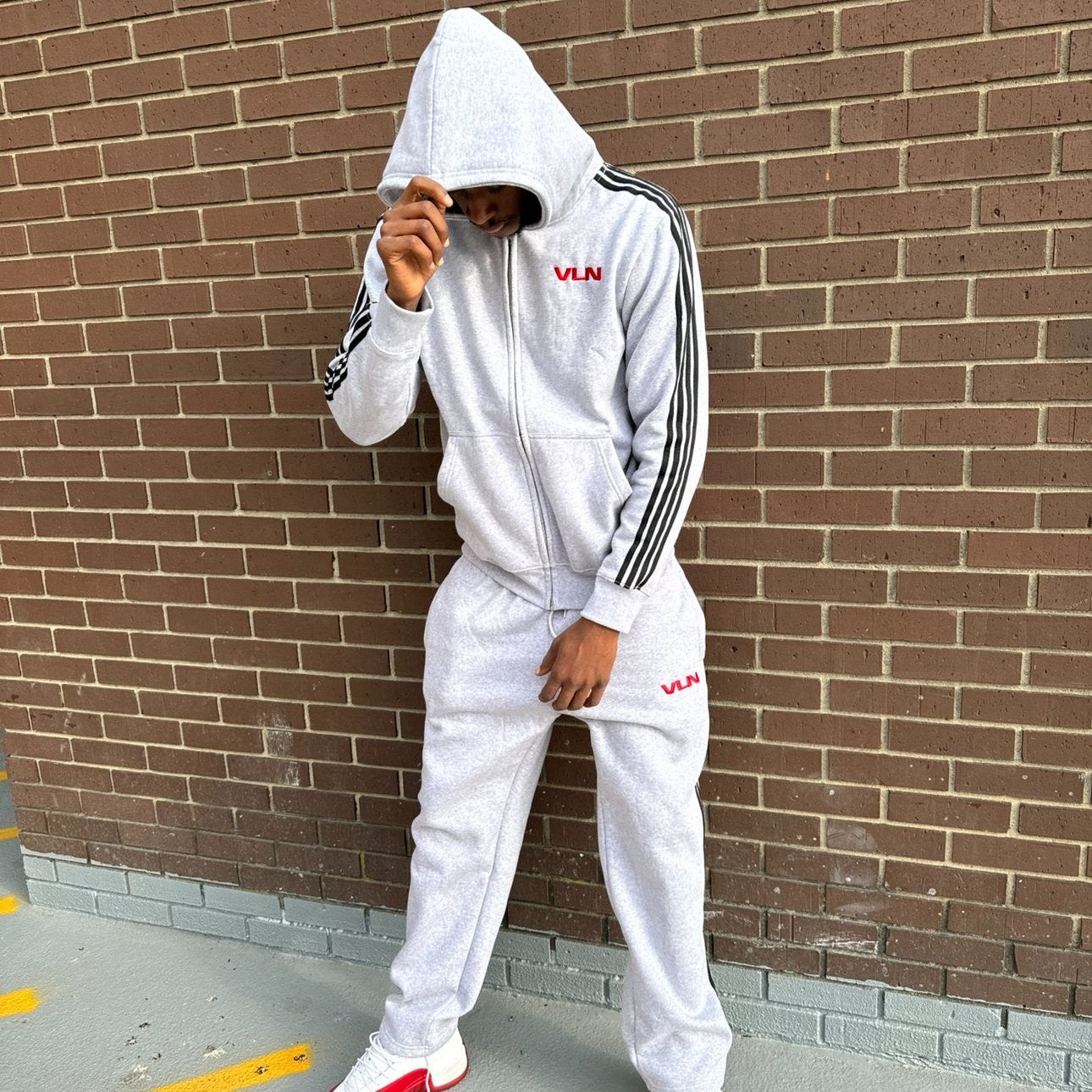 "WOLF GREY" SIGNATURE SWEATSUIT